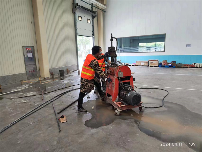 麻江厂房地面下沉塌陷注浆加固施工